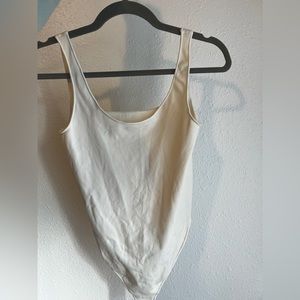 Skims bodysuit L